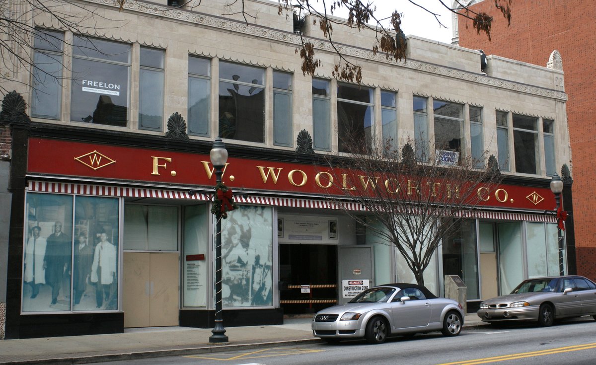 Greensboro, NC - Archivo:Former Woolworth store in Greensboro, NC (2008).jpg - Wikipedia, la  enc
